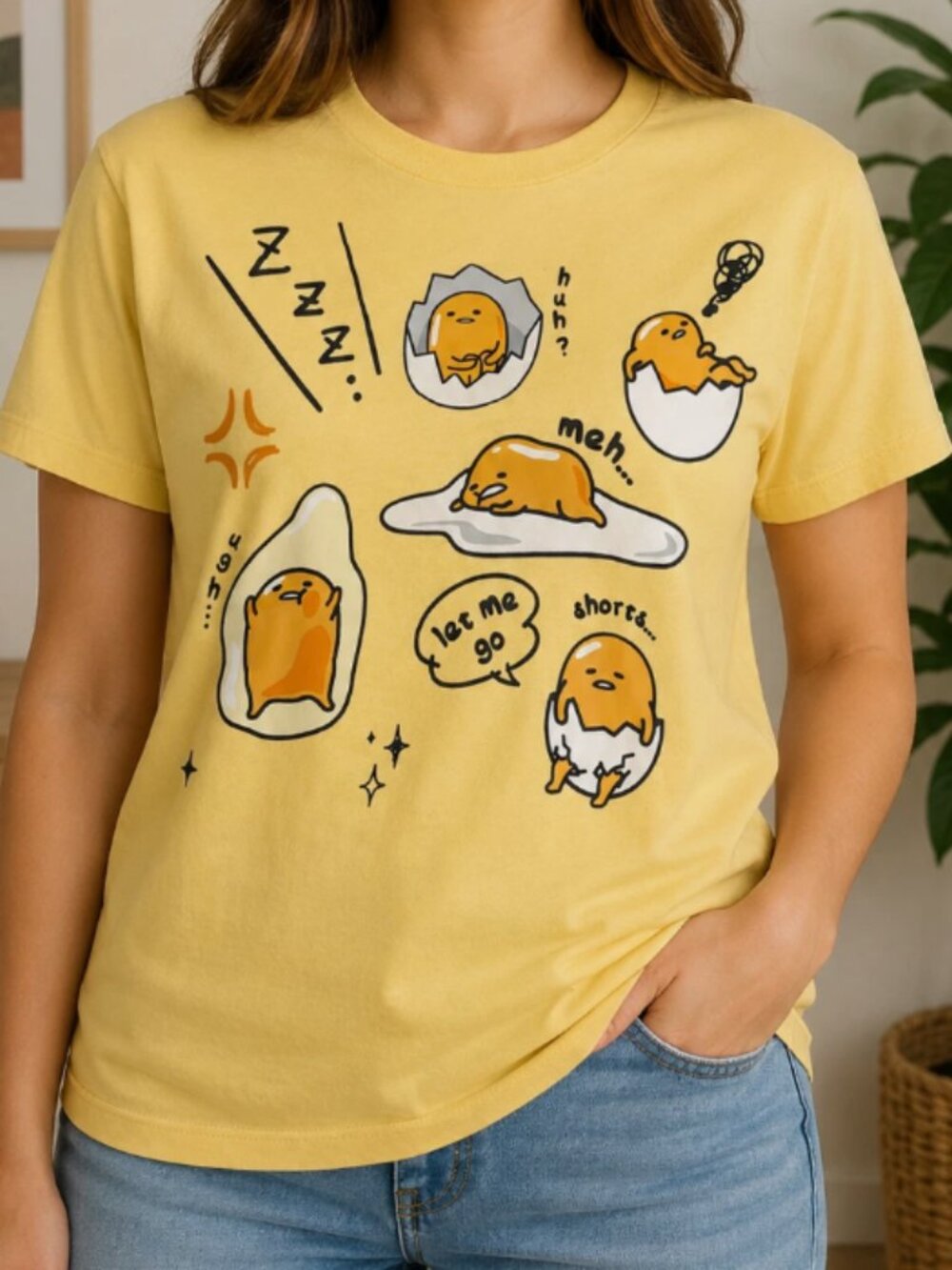 NWT Gudetama by Sanrio Yellow Graphic T-Shirt Medium M